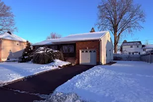 85 Fulton St, Clark Township, NJ 07066 - Photo 3