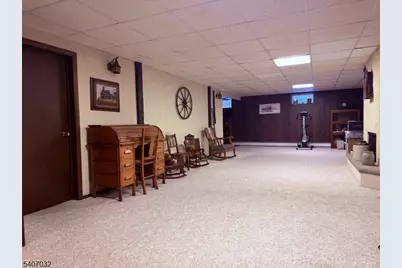 85 Fulton St, Clark Township, NJ 07066 - Photo 15