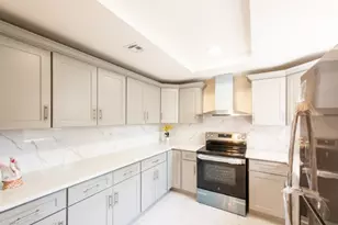 220C Manchester Ln, Monroe Township, NJ 08831 - Photo 13