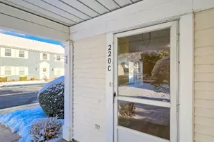 220C Manchester Ln, Monroe Township, NJ 08831 - Photo 3