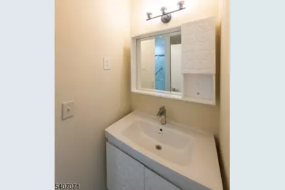 220C Manchester Ln, Monroe Township, NJ 08831 - Photo 27