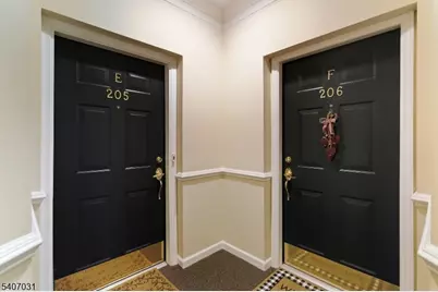 2 Steele Pl #E, Hillsborough Township, NJ 08844 - Photo 3