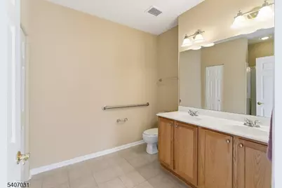 2 Steele Pl #E, Hillsborough Township, NJ 08844 - Photo 15