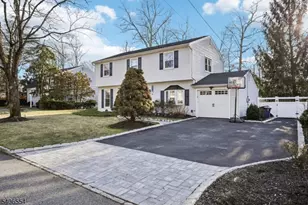4 Delbarton Dr, Madison, NJ 07940 - Photo 1