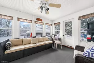 1 Oak Grove Rd, Raritan Township, NJ 08822 - Photo 11