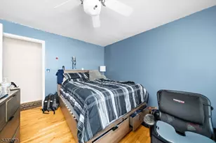 1 Oak Grove Rd, Raritan Township, NJ 08822 - Photo 15