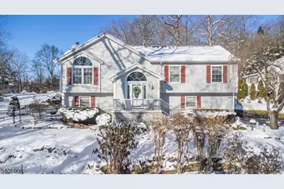 24 The Loop, Ringwood, NJ 07456 - Photo 1