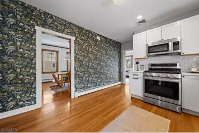 367 Van Winkle Avenue, Hawthorne, NJ 07506 - Photo 13