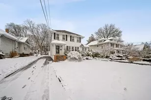 367 Van Winkle Ave, Hawthorne, NJ 07506 - Photo 1