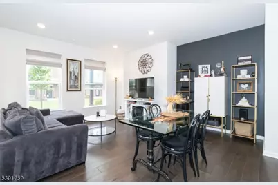 4 Sadie Cir #4105, Union Township, NJ 07083 - Photo 7