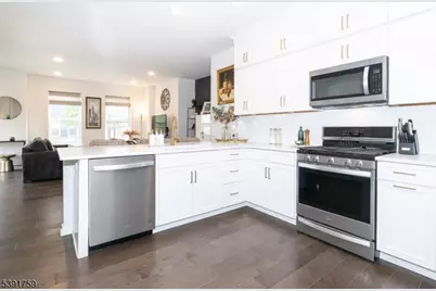 4 Sadie Cir #4105, Union Township, NJ 07083 - Photo 5