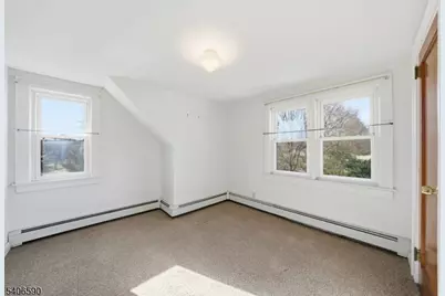 70 Weinmanns Blvd, Wayne, NJ 07470 - Photo 21