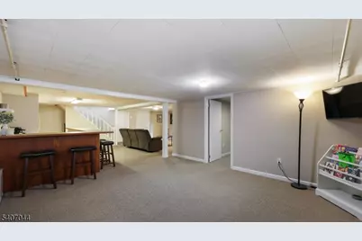 336 Roberts Ln, Scotch Plains Township, NJ 07076 - Photo 29