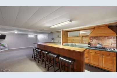 336 Roberts Ln, Scotch Plains Township, NJ 07076 - Photo 27