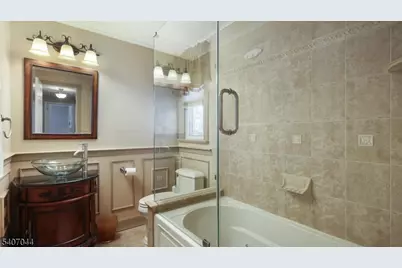 336 Roberts Ln, Scotch Plains Township, NJ 07076 - Photo 23