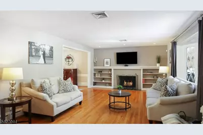 336 Roberts Ln, Scotch Plains Township, NJ 07076 - Photo 7