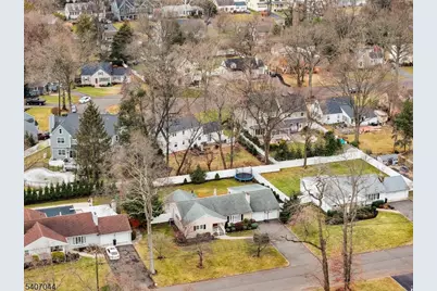 336 Roberts Ln, Scotch Plains Township, NJ 07076 - Photo 39