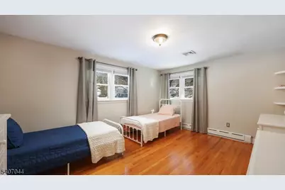 336 Roberts Ln, Scotch Plains Township, NJ 07076 - Photo 21