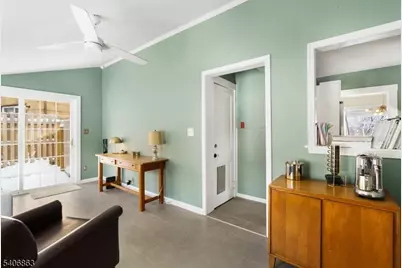 11 Longview Trail East, Denville, NJ 07834 - Photo 13