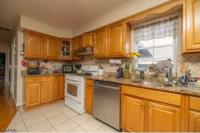 310 1st Ave, Elizabeth, NJ 07206 - Photo 19