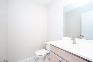 179 Salem Rd, North Brunswick Township, NJ 08902 - Photo 15