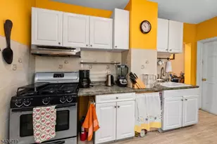 85 Union Ave, Paterson, NJ 07502 - Photo 35