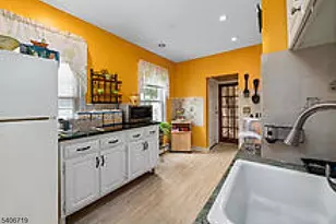 85 Union Ave, Paterson, NJ 07502 - Photo 9