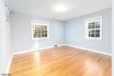 154 Woodland Ave, Summit, NJ 07901 - Photo 17