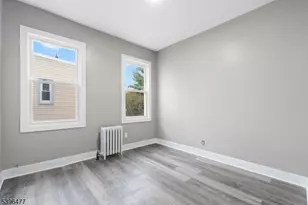 337 Leslie St, Newark, NJ 07112 - Photo 11