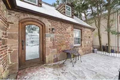 2086 Westfield Ave, Scotch Plains Township, NJ 07076 - Photo 3