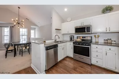 4812 Tudor Dr, Pequannock Township, NJ 07444 - Photo 9