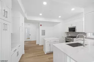 18 Samuel Wy, Chatham Township, NJ 07928 - Photo 5