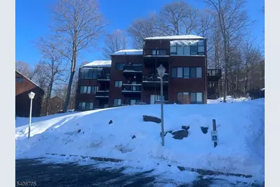 3 Telluride Ct #4, Vernon, NJ 07462 - Photo 1