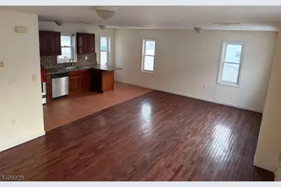 71 Hammond Ave, Passaic, NJ 07055 - Photo 7