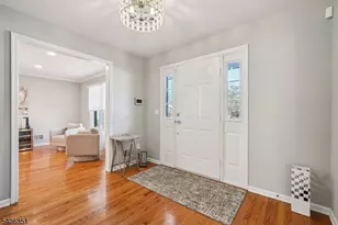 47 Chicopee Dr, Wayne Twp., NJ 07470 - Photo 3