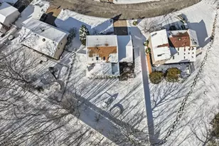 47 Chicopee Dr, Wayne Twp., NJ 07470 - Photo 45