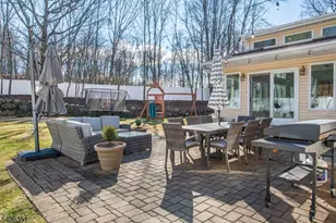 47 Chicopee Dr, Wayne Twp., NJ 07470 - Photo 31