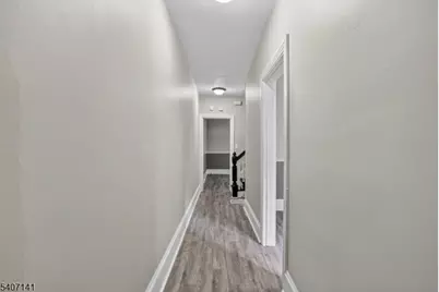 21 Reese Ct, Phillipsburg, NJ 08865 - Photo 9