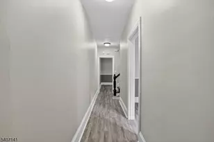 21 Reese Ct, Phillipsburg, NJ 08865 - Photo 9