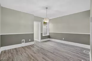 21 Reese Ct, Phillipsburg, NJ 08865 - Photo 11