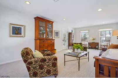 7 Hemlock Ln, Roxbury Township, NJ 07836 - Photo 5