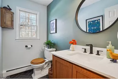 7 Hemlock Ln, Roxbury Township, NJ 07836 - Photo 19