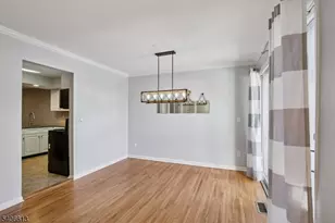 13 Eton Ct, Bedminster Township, NJ 07921 - Photo 9