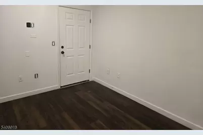 38 11th Ave, Newark, NJ 07107 - Photo 9