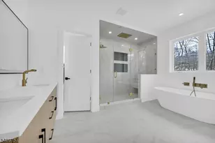 5 Locust Pl, Livingston, NJ 07039 - Photo 21