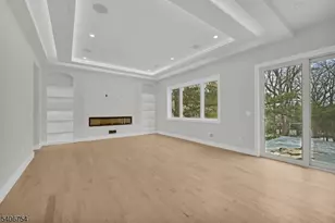 5 Locust Pl, Livingston, NJ 07039 - Photo 13