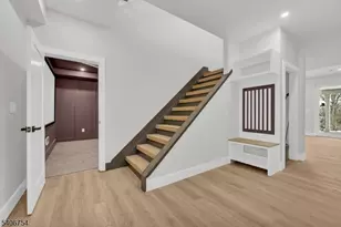 5 Locust Pl, Livingston, NJ 07039 - Photo 25