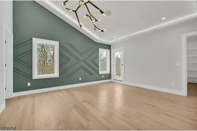 5 Locust Pl, Livingston, NJ 07039 - Photo 17