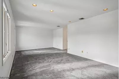 39 Cedarwood Ter., Woodland Park, NJ 07424 - Photo 23