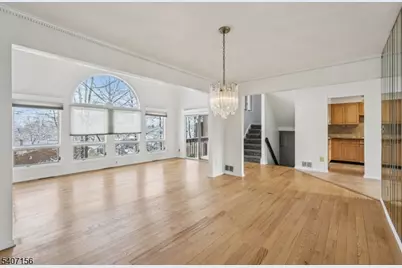 39 Cedarwood Ter., Woodland Park, NJ 07424 - Photo 5